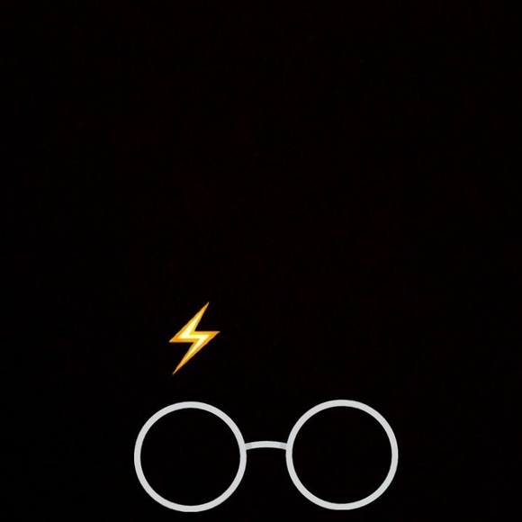 Meet your Posher, Rhea - Picture 1 of 1